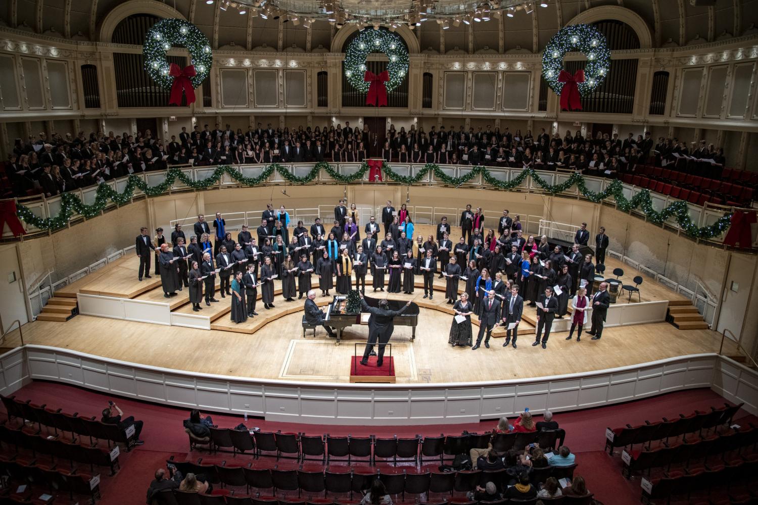 <a href='http://7s8u.ngskmc-eis.net'>全球十大赌钱排行app</a>合唱团在芝加哥交响音乐厅演出.